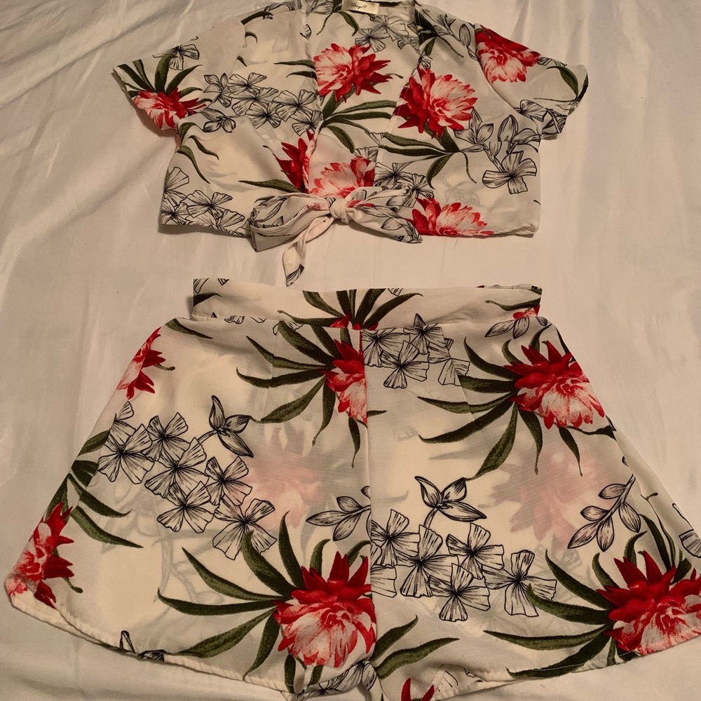 Floral 2 piece